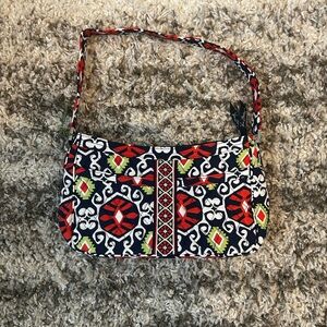 Vera Bradley Shoulder Bag in Retired Sun Valley